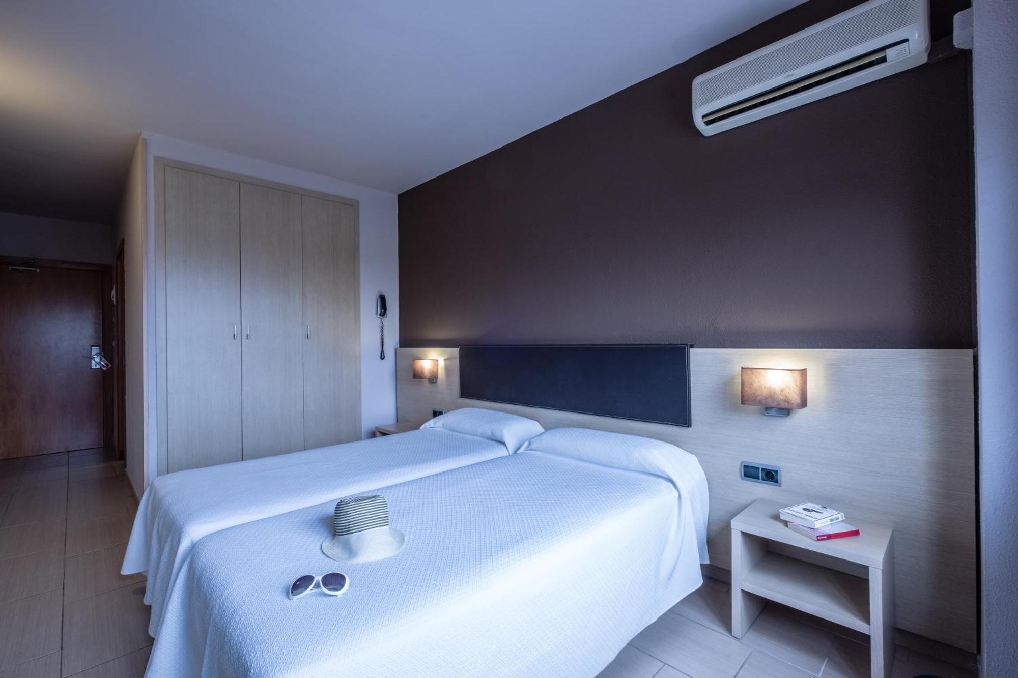 Double or Twin Room,1557311578:JPEG