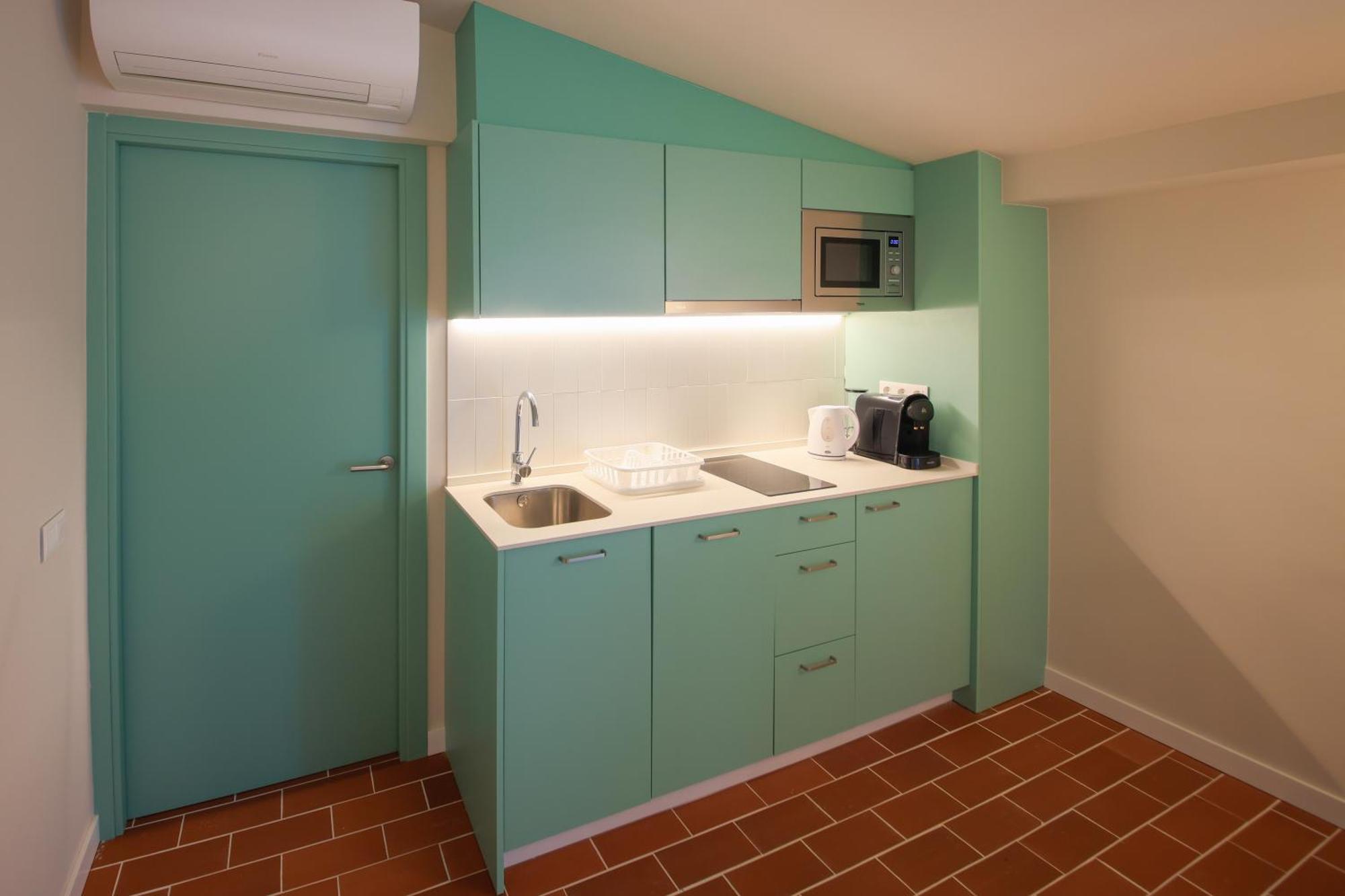 Apartment (2 Adults)