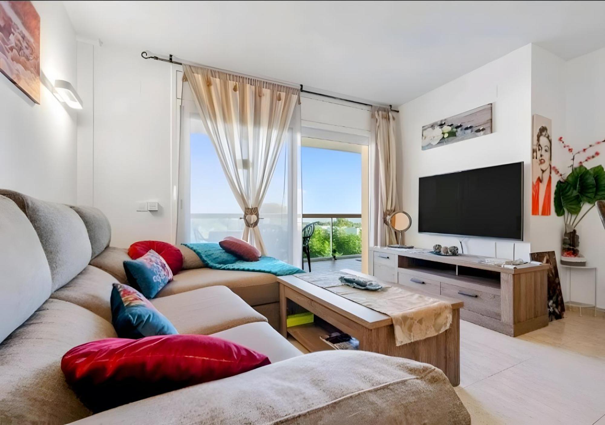 Two-Bedroom Deluxe Apartment with Ocean View