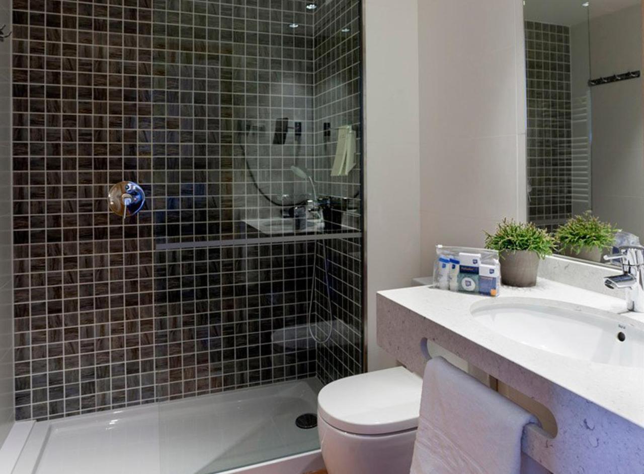 Mediterranean Suite with Side Sea View (2 Adults),990579634:JPEG