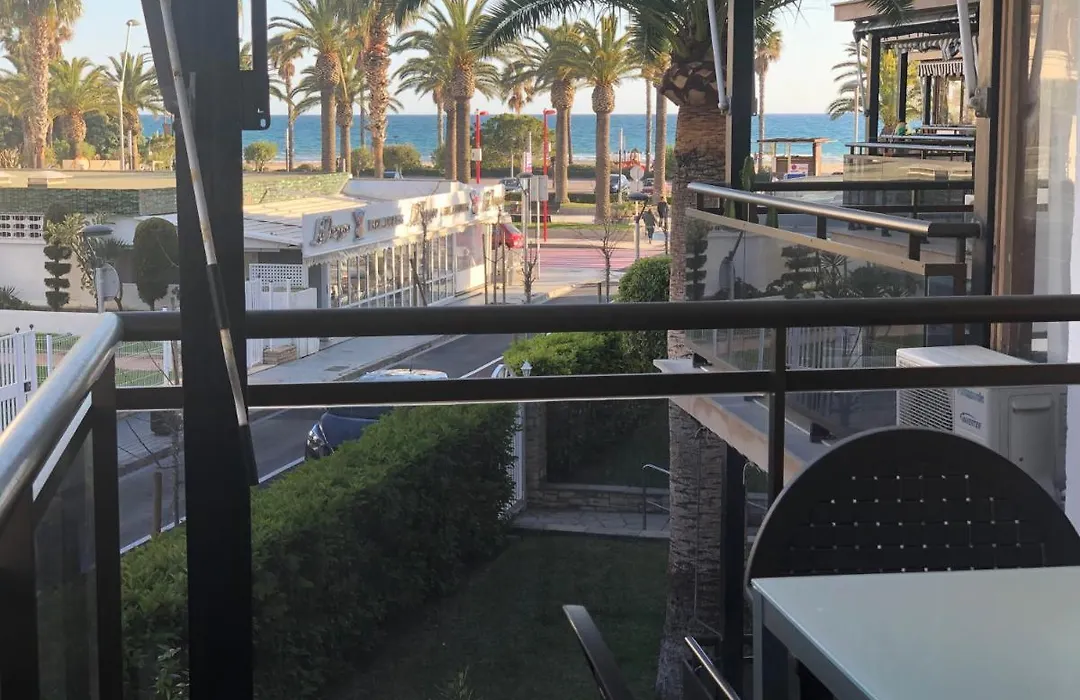 Salou 1A Linia De Mar 3Banos 3Habwifi 110M2-1