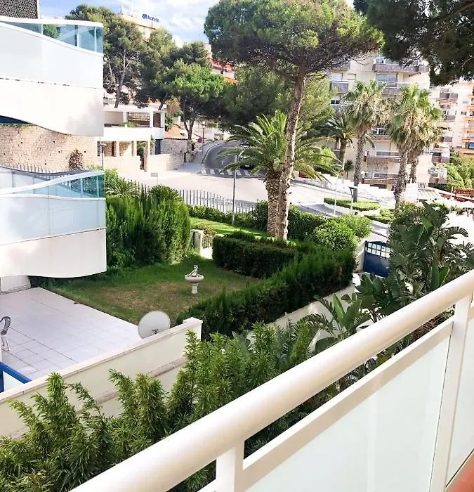 Mari Village Apartamento Luminoso,A 2 Minutos De La Playa-1