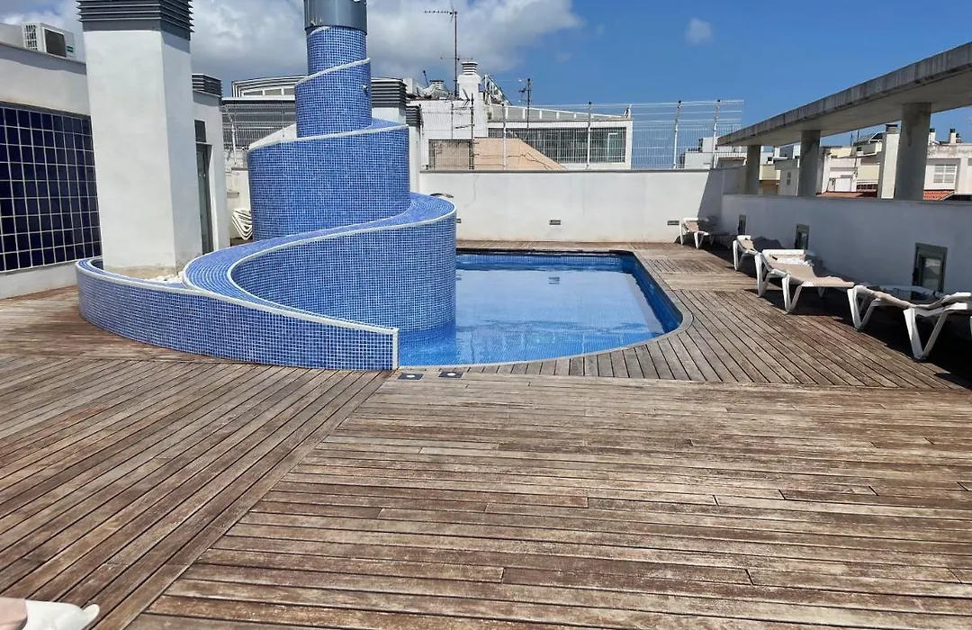 Saval Beach Center-1