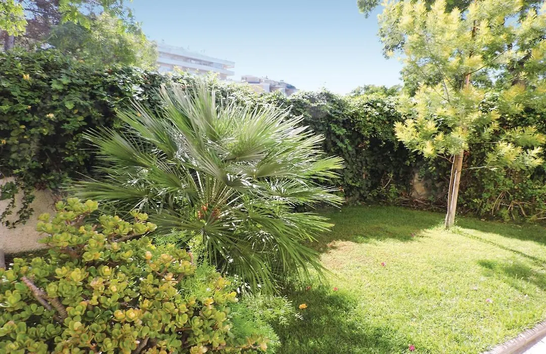 Two-Bedroom Apartment In Salou-1
