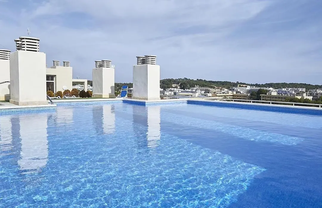 Apartament De Luxe Con Piscina-1