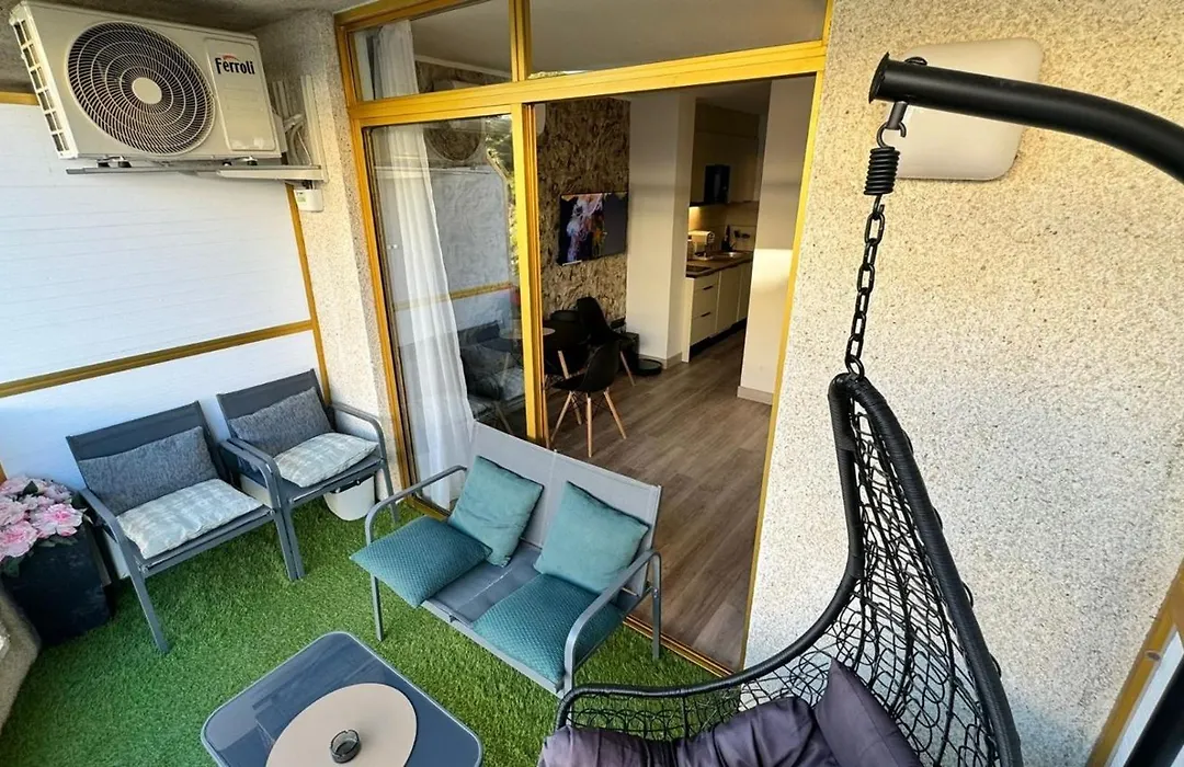 NUEVOS 2026 ESTRENA PRECIOSO APARTHOTEL INTER2, NEW APARTMENTS lN SALOU! self check in! PARKING! PORT AVENTURA-1