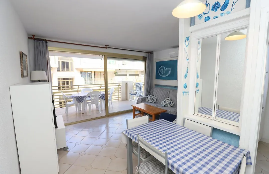 Diferentflats Novelty-1