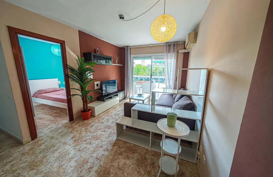 Litoral Costa Dorada - Living Park Only Families-1