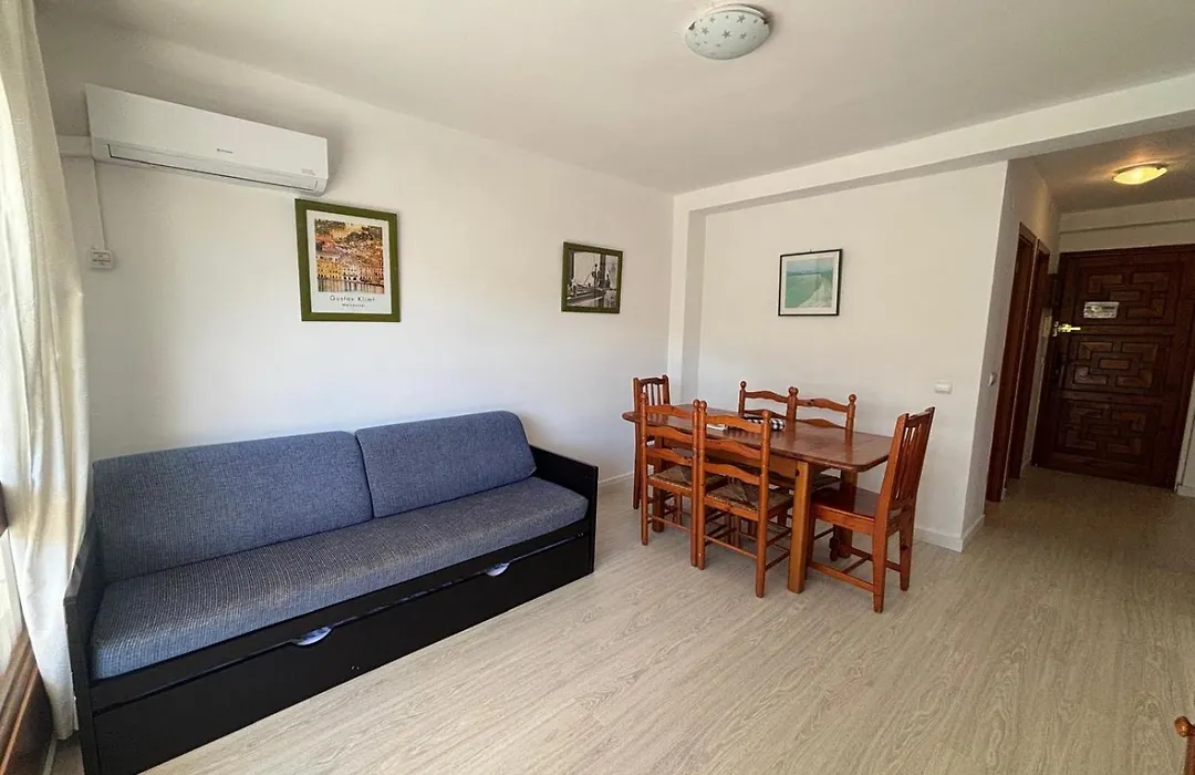 Apartamentos Colon-1