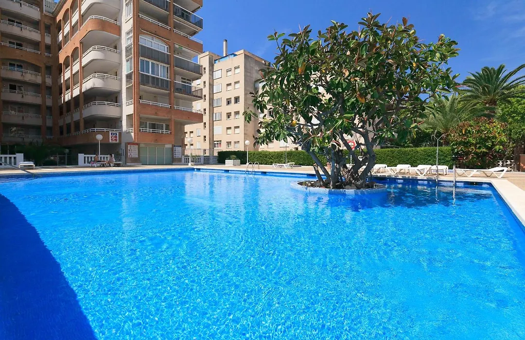 Uhc Center Family Apartments-1