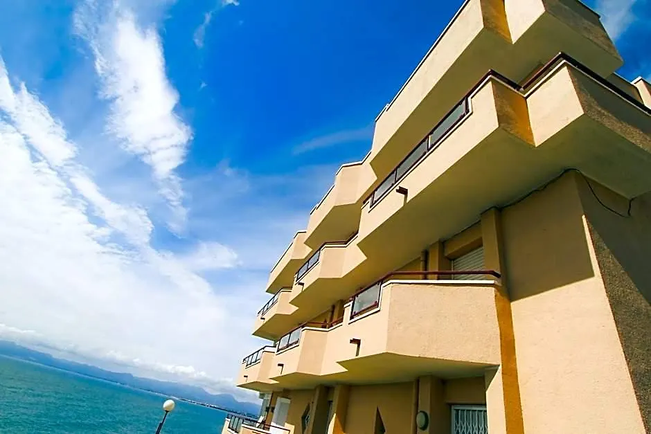 Cantilmar 1 Planet Costa Dorada-1