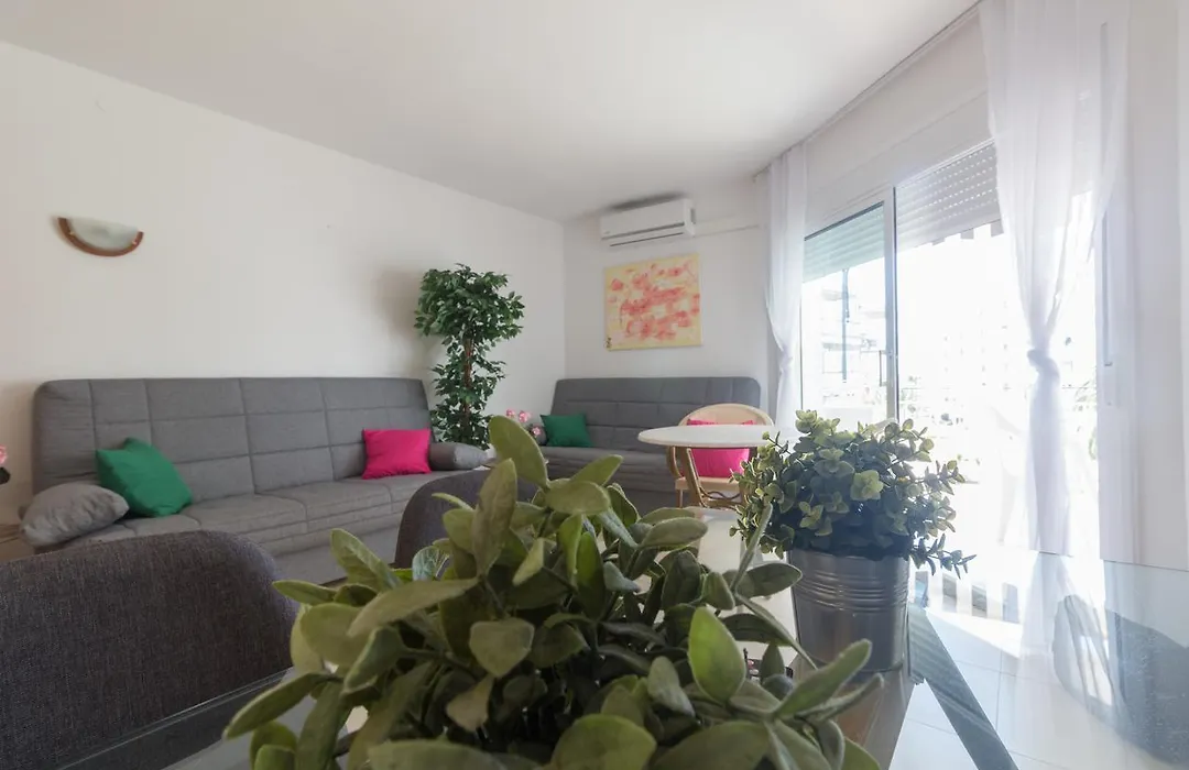 Aries Luxe Iberplaya-1