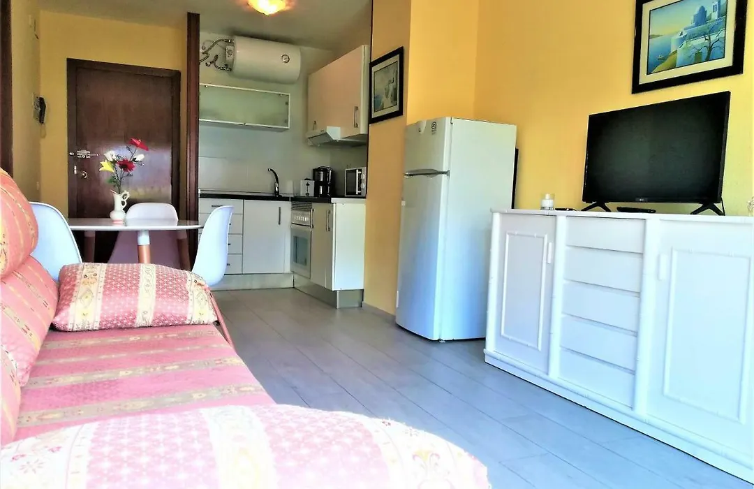 Amazing Buigas Apartment 2-1