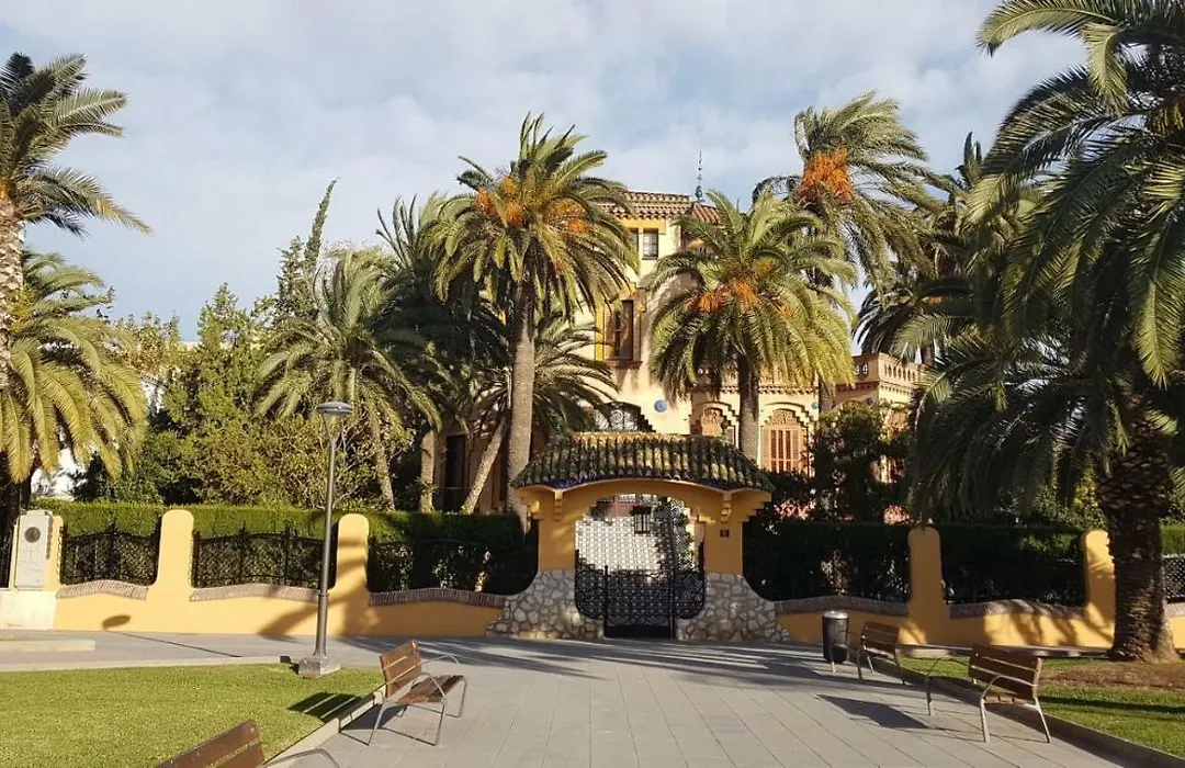 Marathon Center Salou Near Port Aventura-1