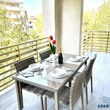 Apartbeach Novelty 3º Frente Playa Y Gran Terraza-2