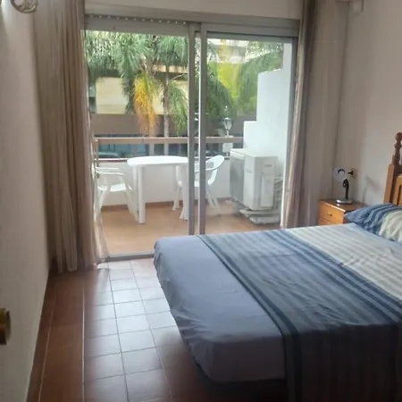 Llum Salou Apartment-3