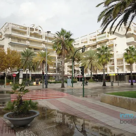 Beach Novelty Salou 3, Climatizado, Piscina, Playa Y Wifi-2