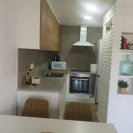 Capsalou Ingrid Apartment-3