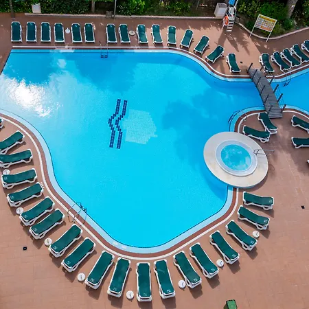 Golden Avenida Family Suites 4 Sup-2