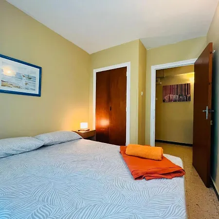 Apartamento Alaska Acogedor Y A 100Metros De La Playa-3