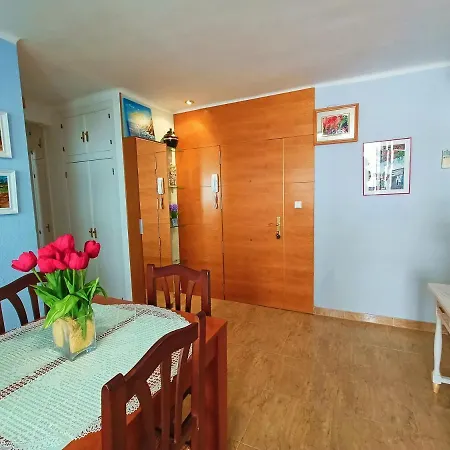 Apartamento En Primera Linea De Playa. Salou-3