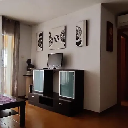 Llum Salou Apartment-2