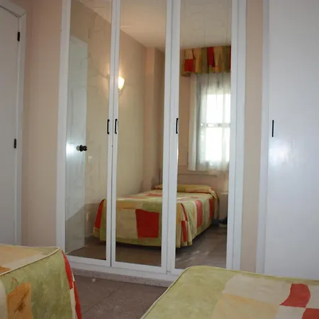 Apartamentos Aventura Salou-2