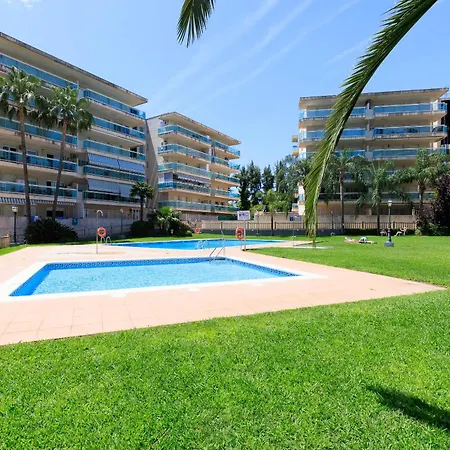 Rentalmar Ventura Village Families-3