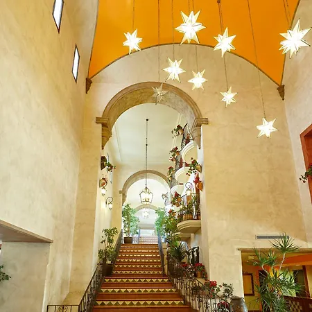 PortAventura Hotel El Paso: Theme Park Access Included-3