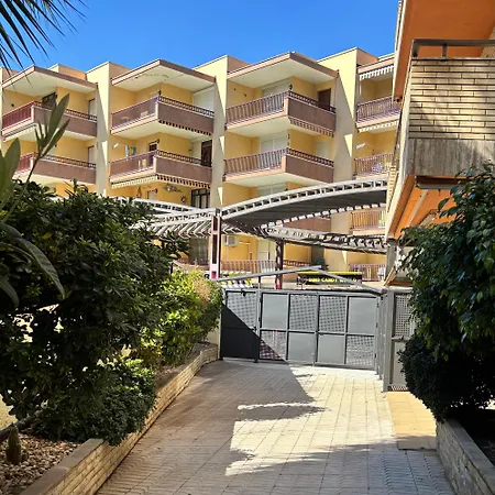 Apartamento zona turística Salou-3