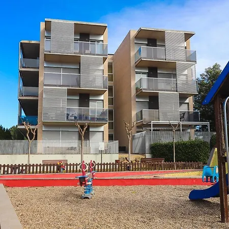 Differentflats Paradise Village Families-2