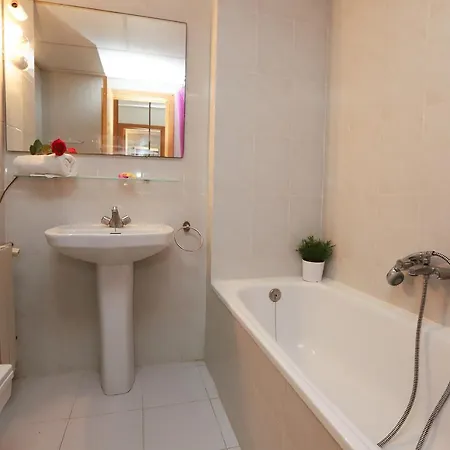 Costa Daurada Apartaments -102 Internacional-3