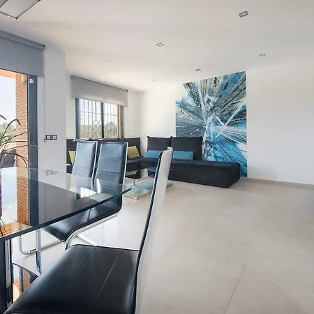 Salou Villa Private Pool & Jacuzzi-3