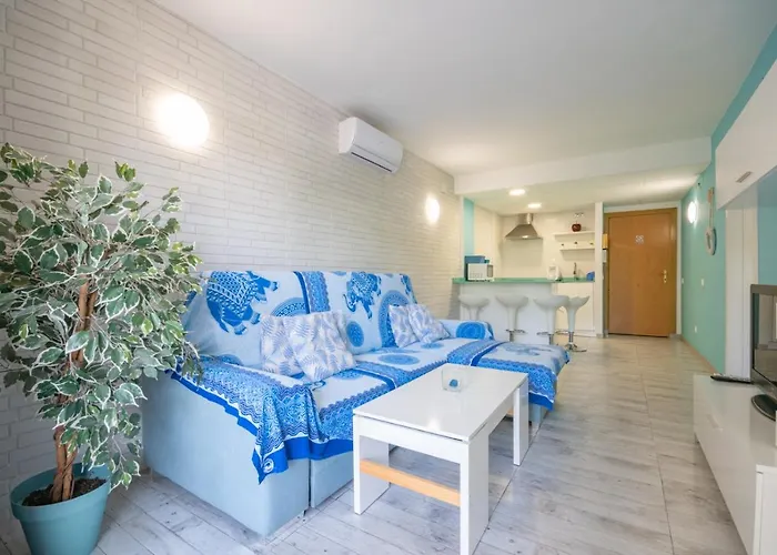Boutique Salou-Piscina-Playa Port Aventura1 Apartamento