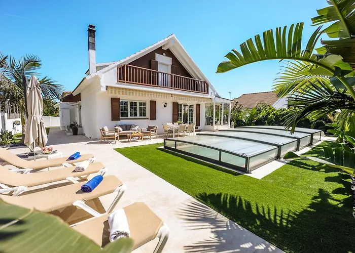 Grand Villa Salou Only Families
