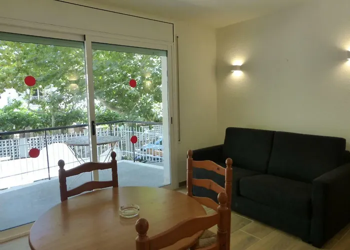 Rentalmar Delfos Playa Salou