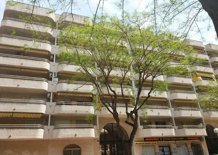 Bonito Apartamento Con Varias Piscinas Salou aceita animais de estimação
